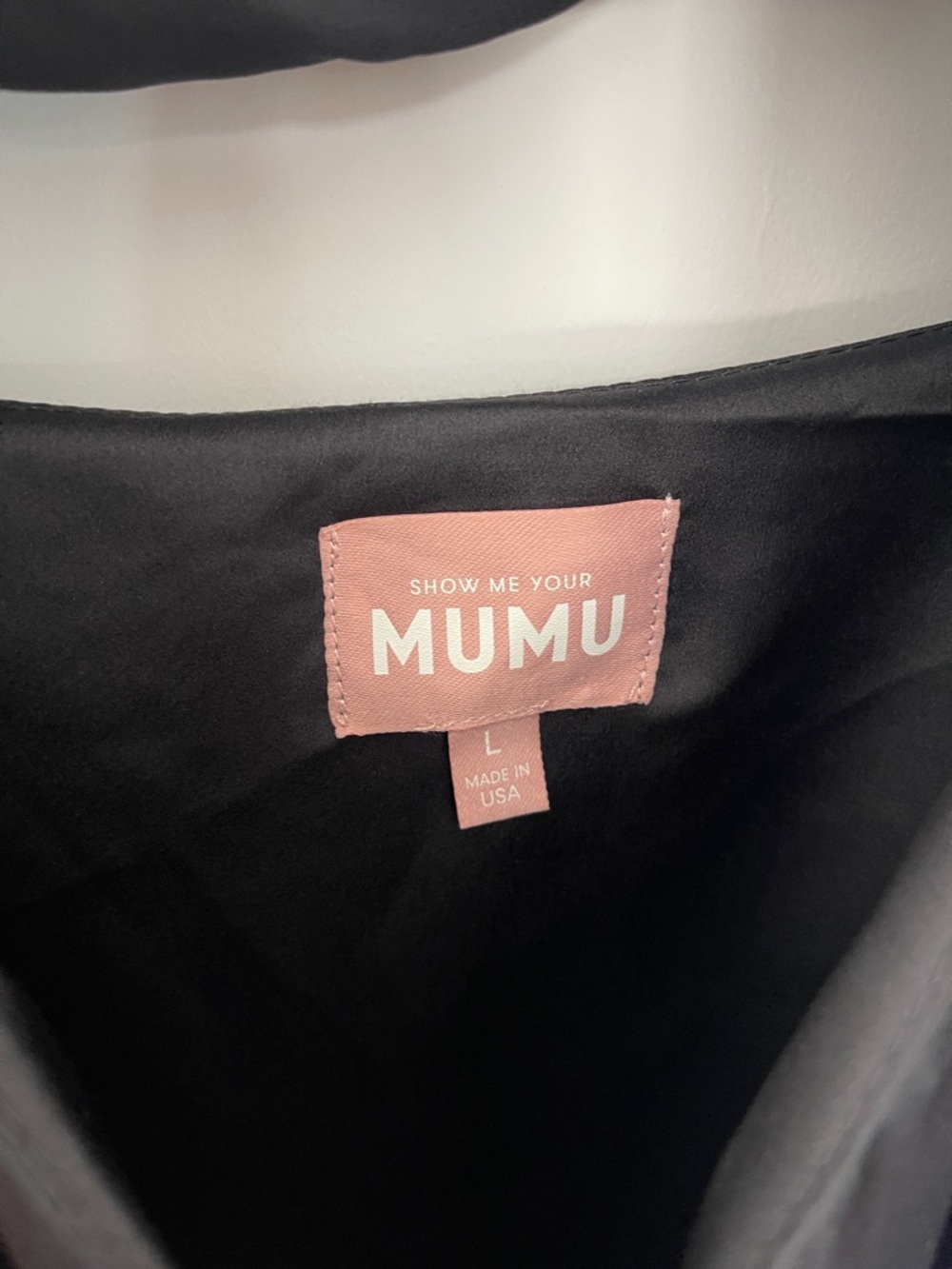 Show Me Your Mumu Dalia Maxi Dress size Large L Black with neck scarf nwot - Picture 7 of 7